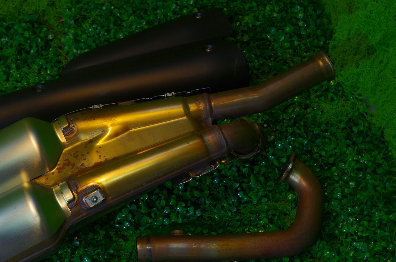 ハーレー スポーツスターS RH1250S 純正 マフラーASSY 6580035 マフラーエンド固定ボルト片側欠