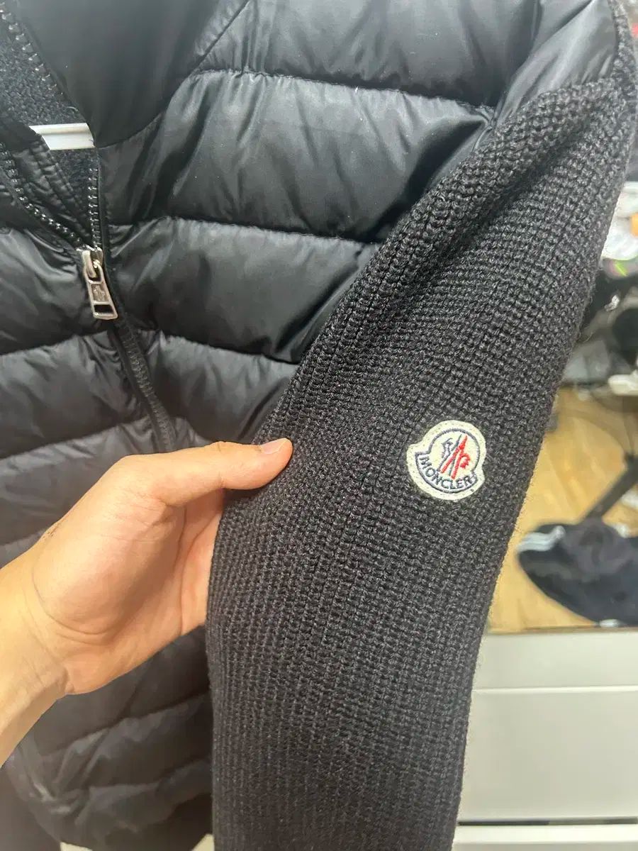 MONCLER モンクレール