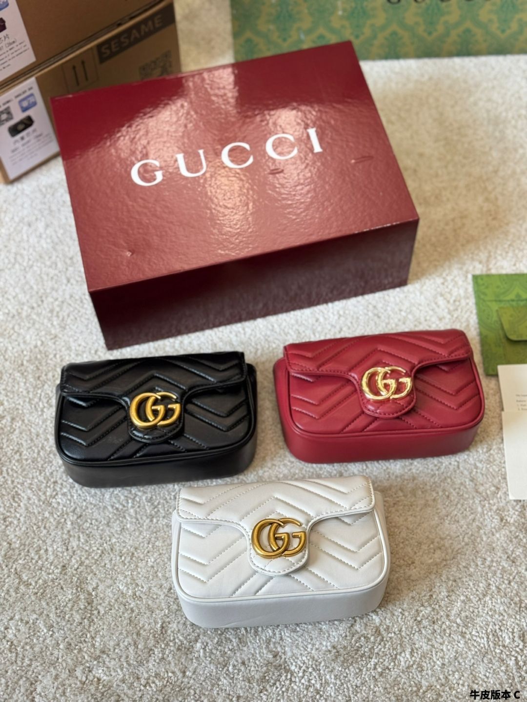 24時間限定【極美品】グッチ GGマーモント ショルダー　ボディバッグ　ハート 今日特価】Gucci GG Marmont Heart Embroidery Bag・グッチ GG