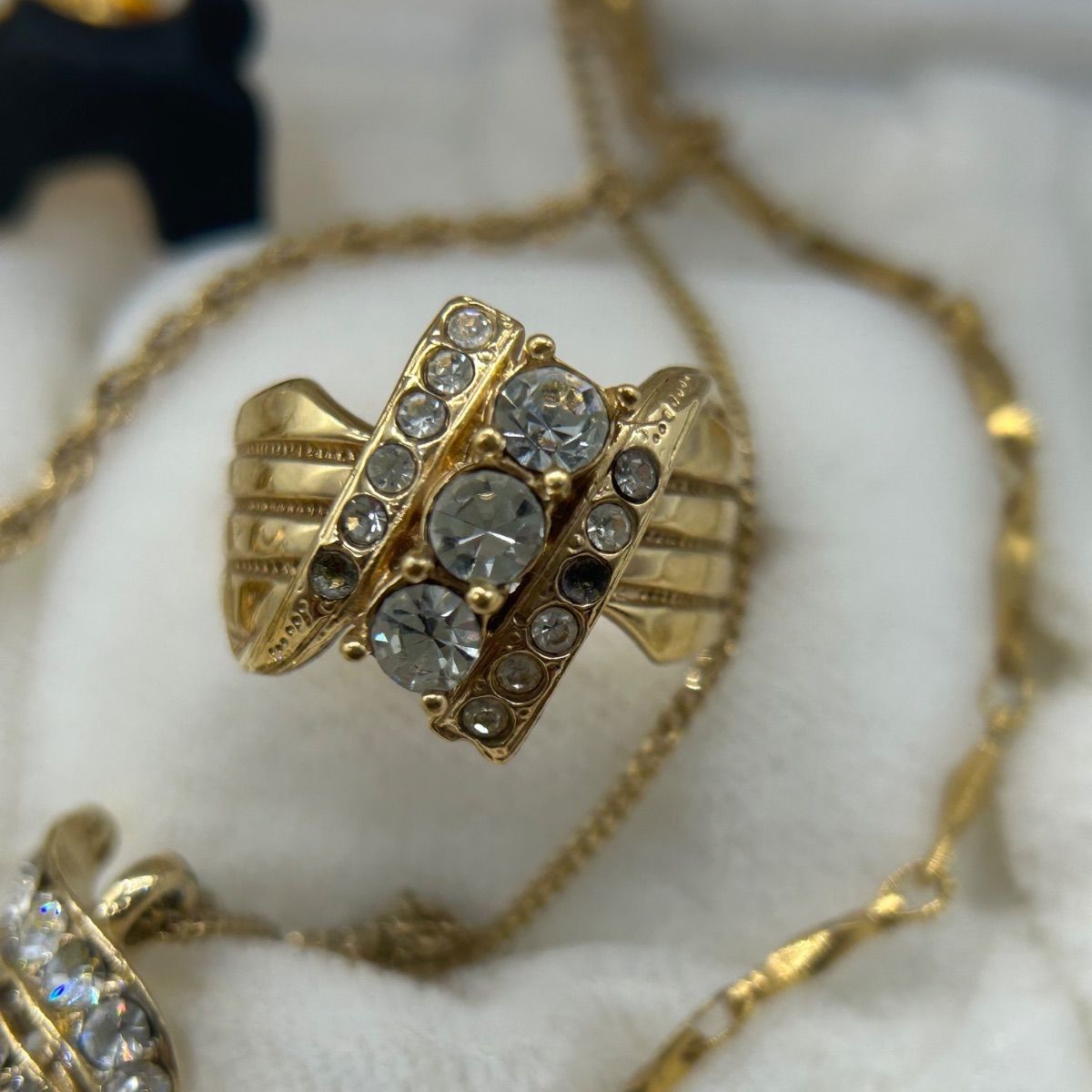 t*a様 遺品整理 生前整理 GUCCI ニナリッチ等 ヴィンテージアクセサリー 遺品整理 生前整理 ヴィンテージ アクセサリーまとめ売り チェーン