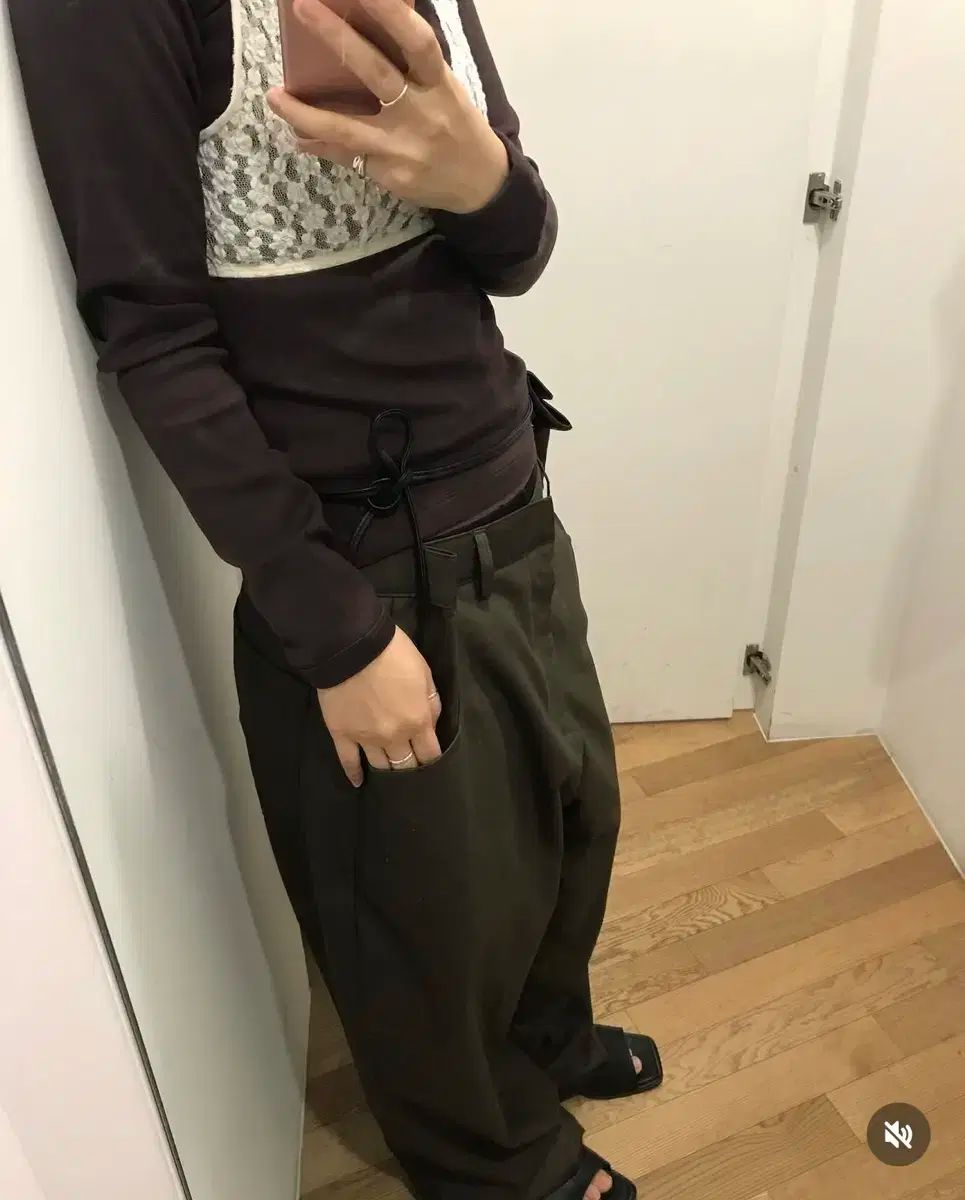 ミンユ mInyu 茶色 スラックス