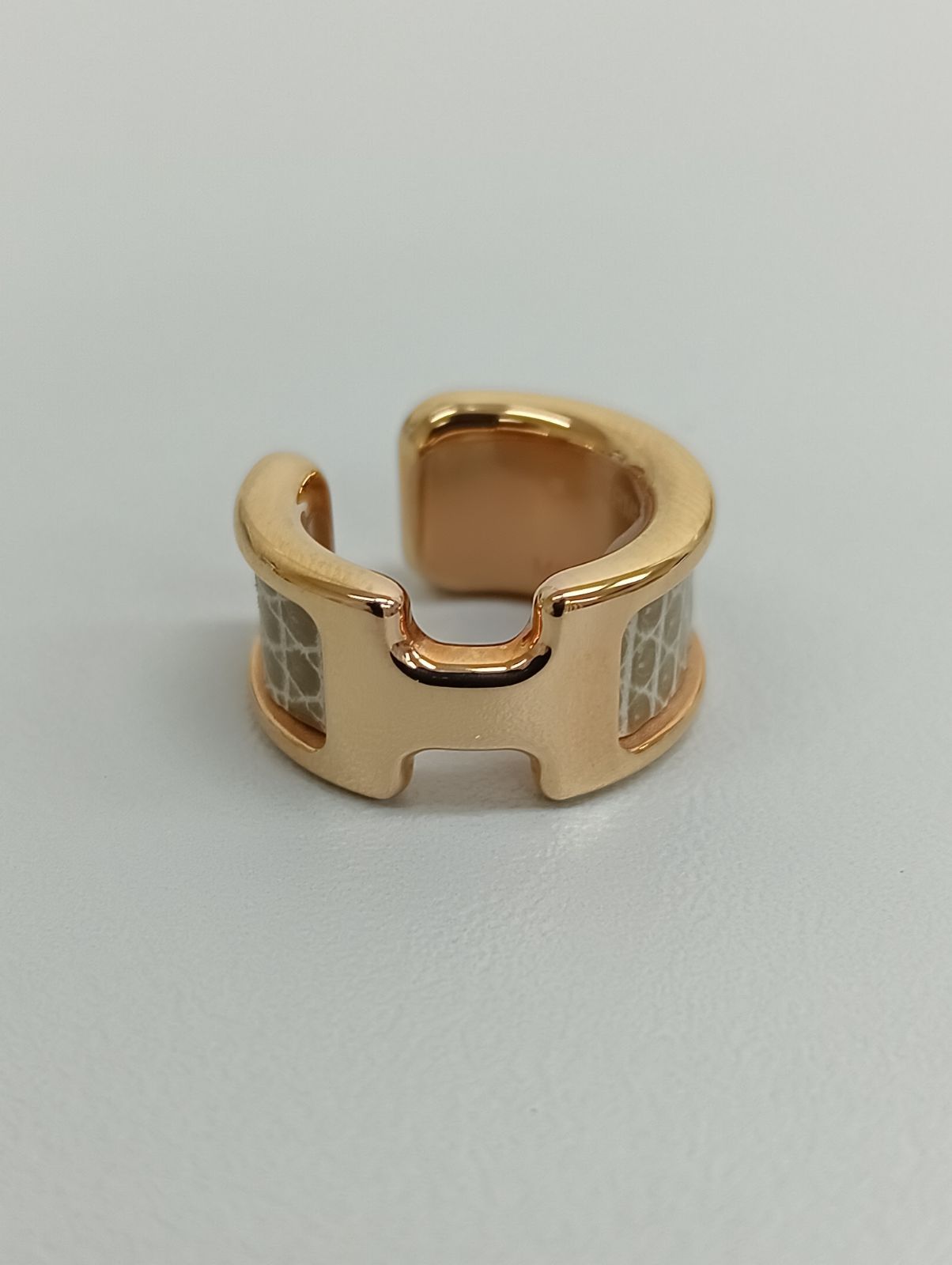 HERMES エルメス オランプPM イヤーカフ リザード×メタル グレージュ系×ゴールド