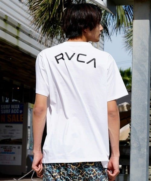 お金を節約 RVCA 水陸両用 半袖ラッシュガード ルーカ ラッシュTシャツ