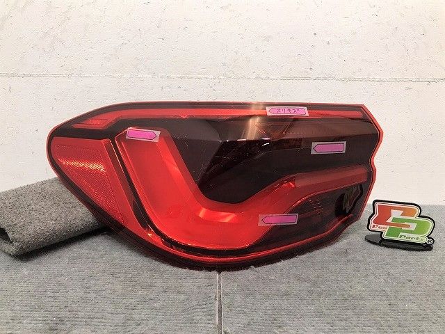 X2 シリーズ F39 純正 左テールランプ/ライト/レンズLED F03687000F BMW(123526)