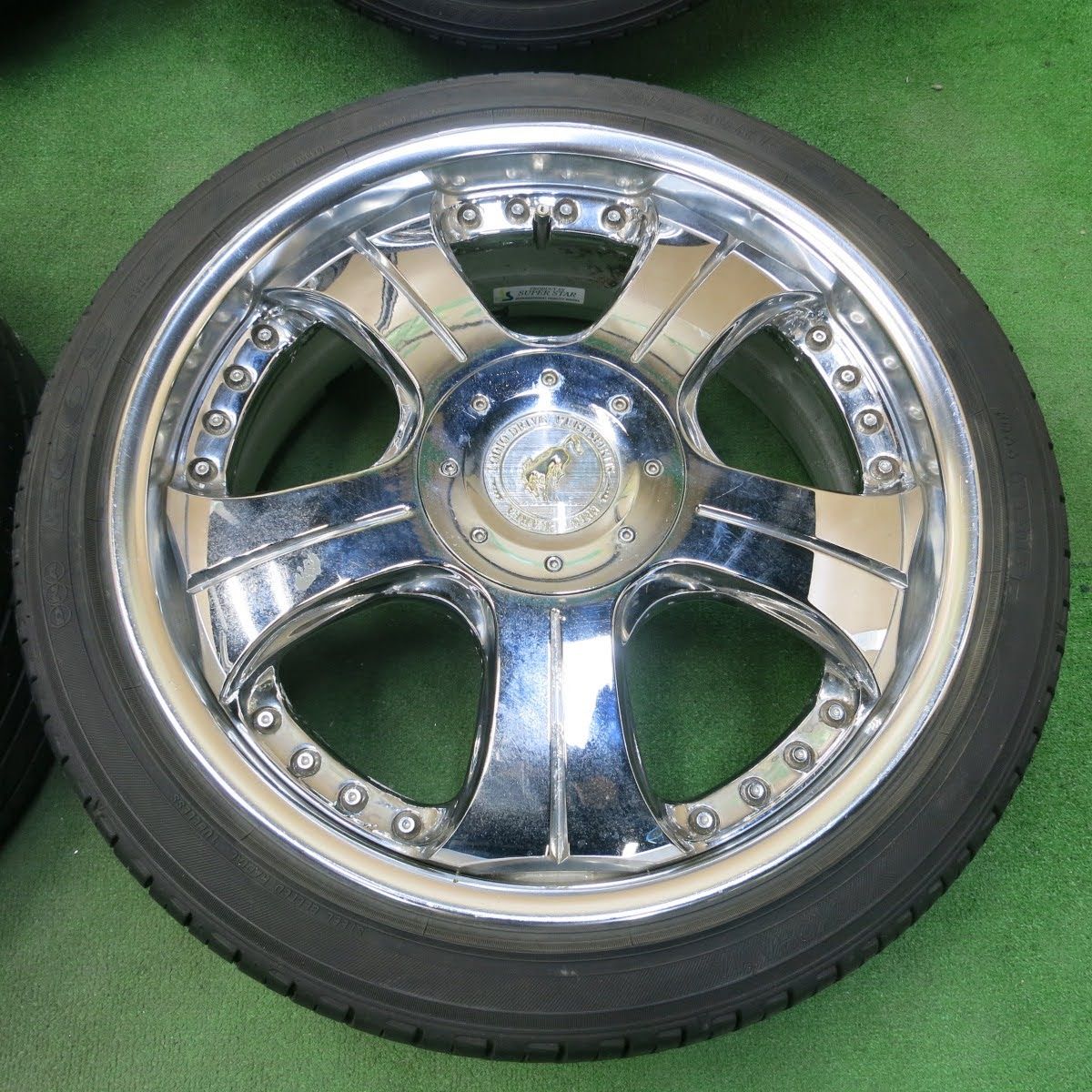 スーパースター　ロデオドライブ19インチ！！ 19インチ アルミホイール タイヤ付き スーパースター SUPER STAR LODIO