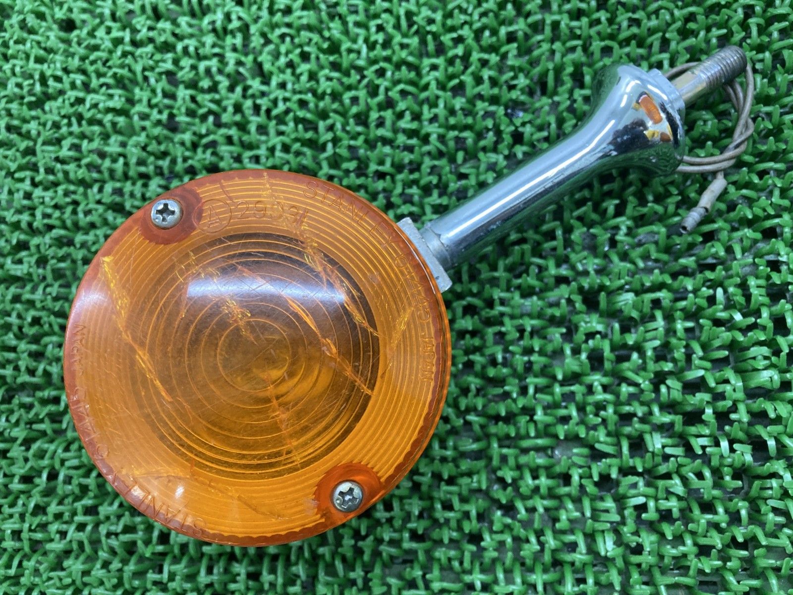 Z1 Z2 ウインカー 片側 61445/045-6615 カワサキ 純正 バイク 部品 61445 045-6615 当時物 ステー 修復素材に 希少品 【中古】 39