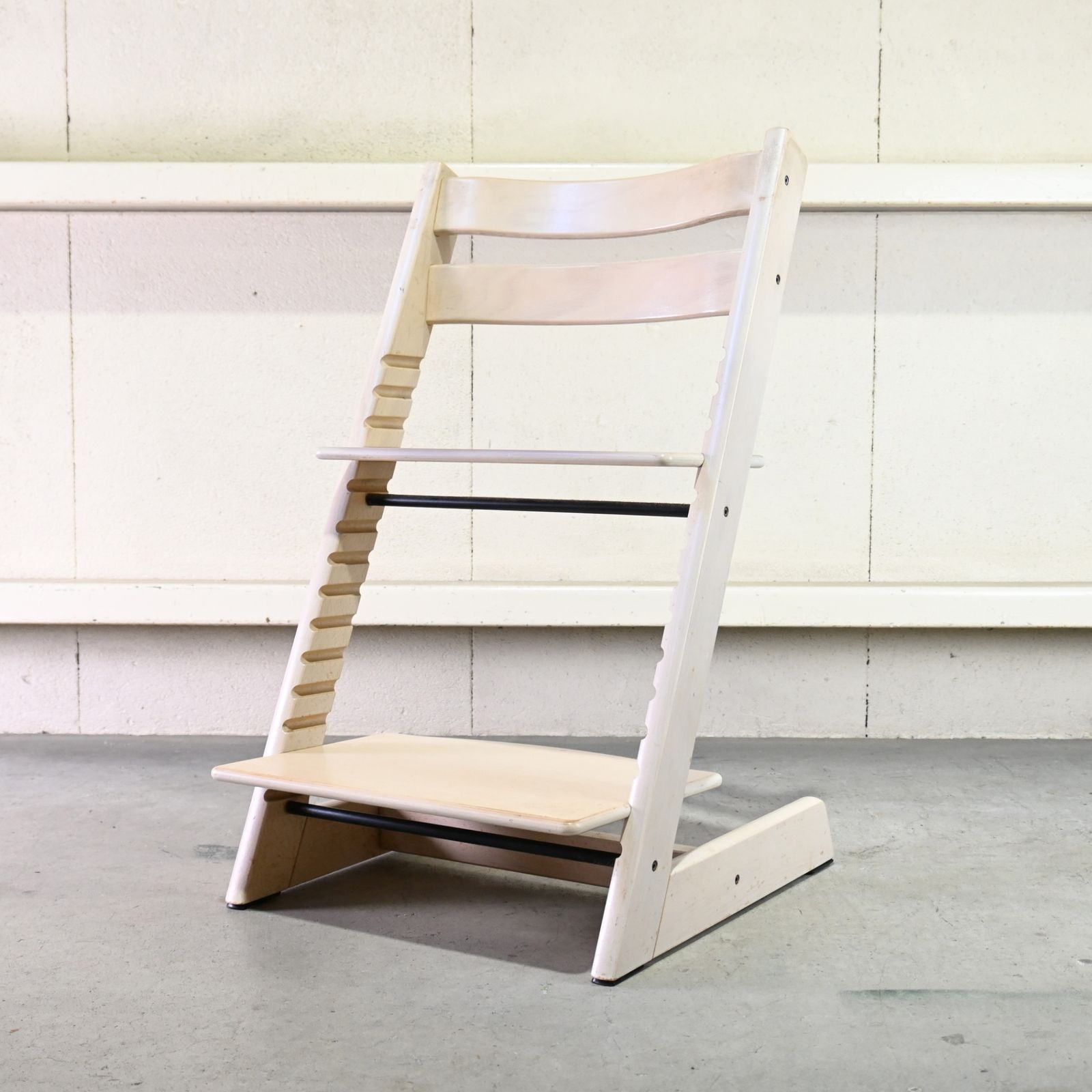 ストッケ　トリップトラップ　アイボリー ストッケ® トリップ トラップ® ニューボーンセット