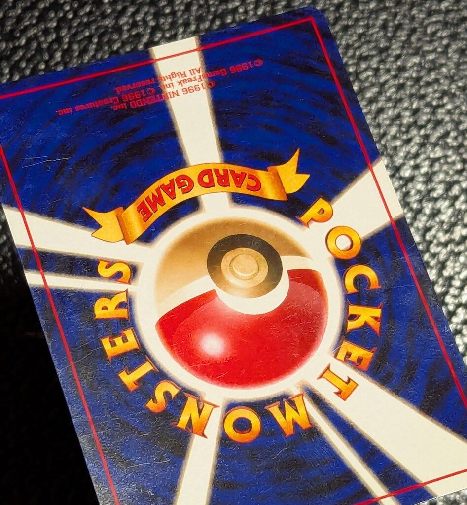 Pokemon 旧裏プロモ リザードンLV76(右端に雷ロゴ/エナジーバーン