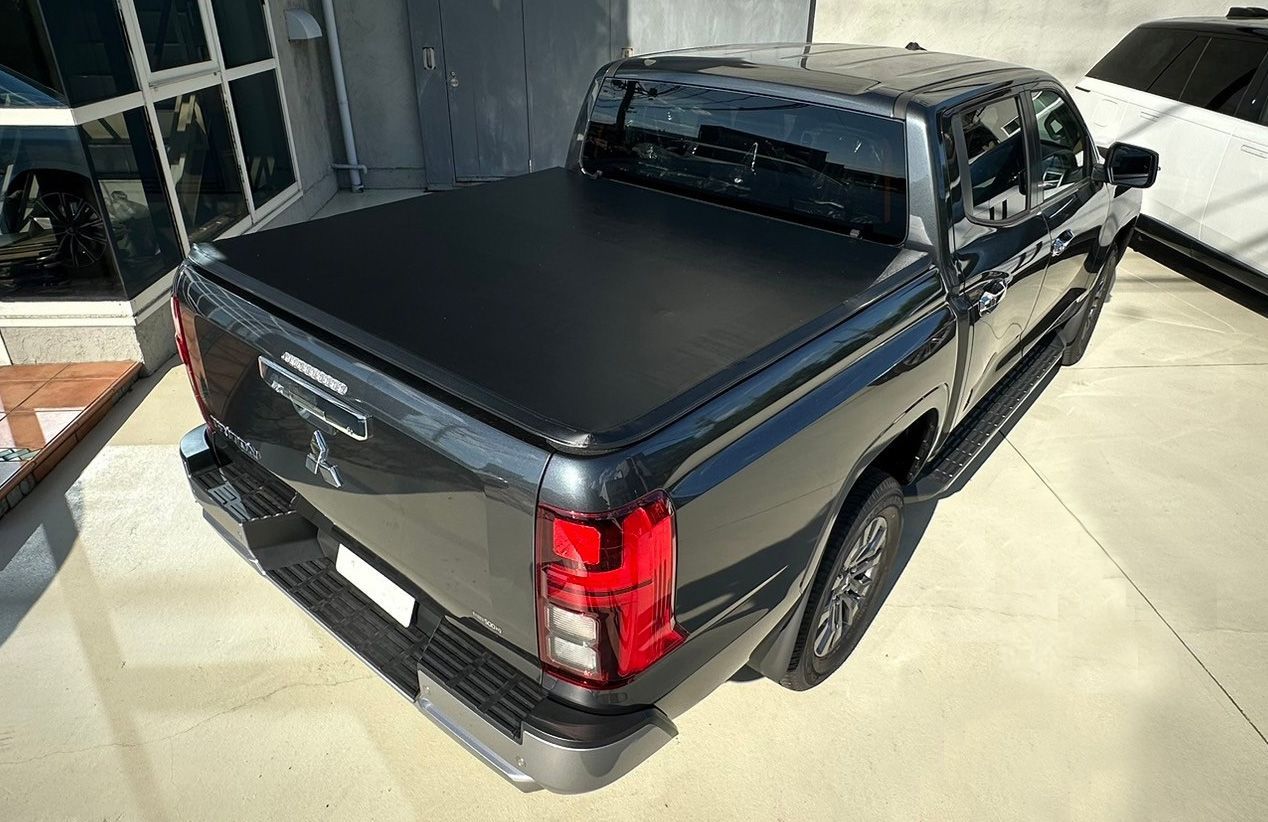 トライトン 3つ折りソフトトノカバー