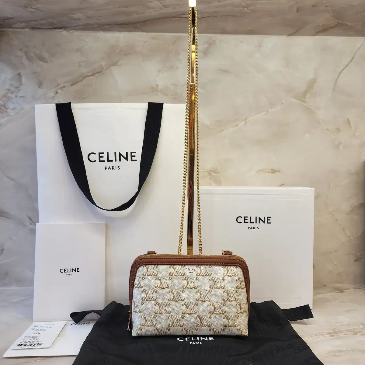 Celine セリーヌ トリオンフ キャンバス クラッチ オン チェーン クロスバッグ
