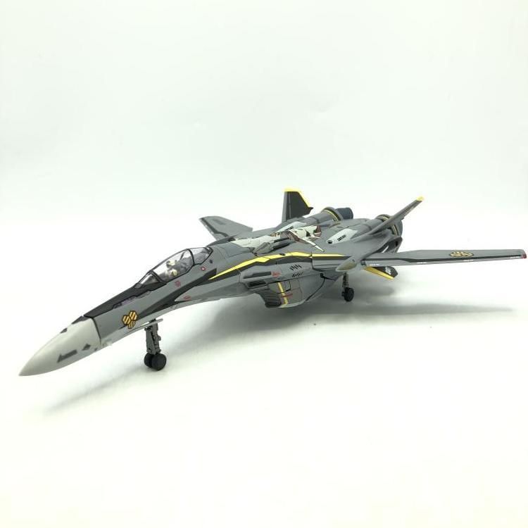中古】DX超合金 VF-25S アーマードメサイアバルキリー (オズマ