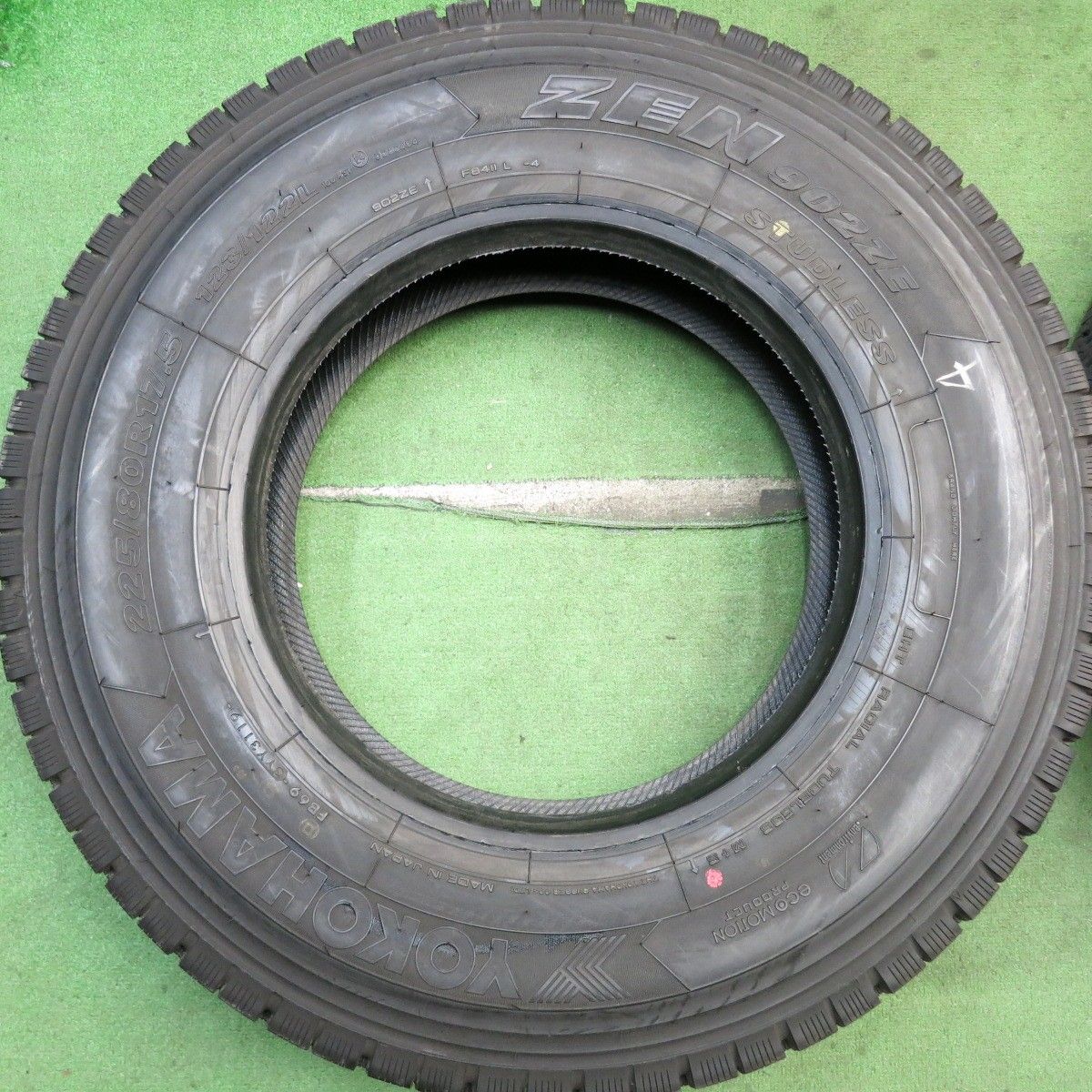 スタッドレス ヨコハマ