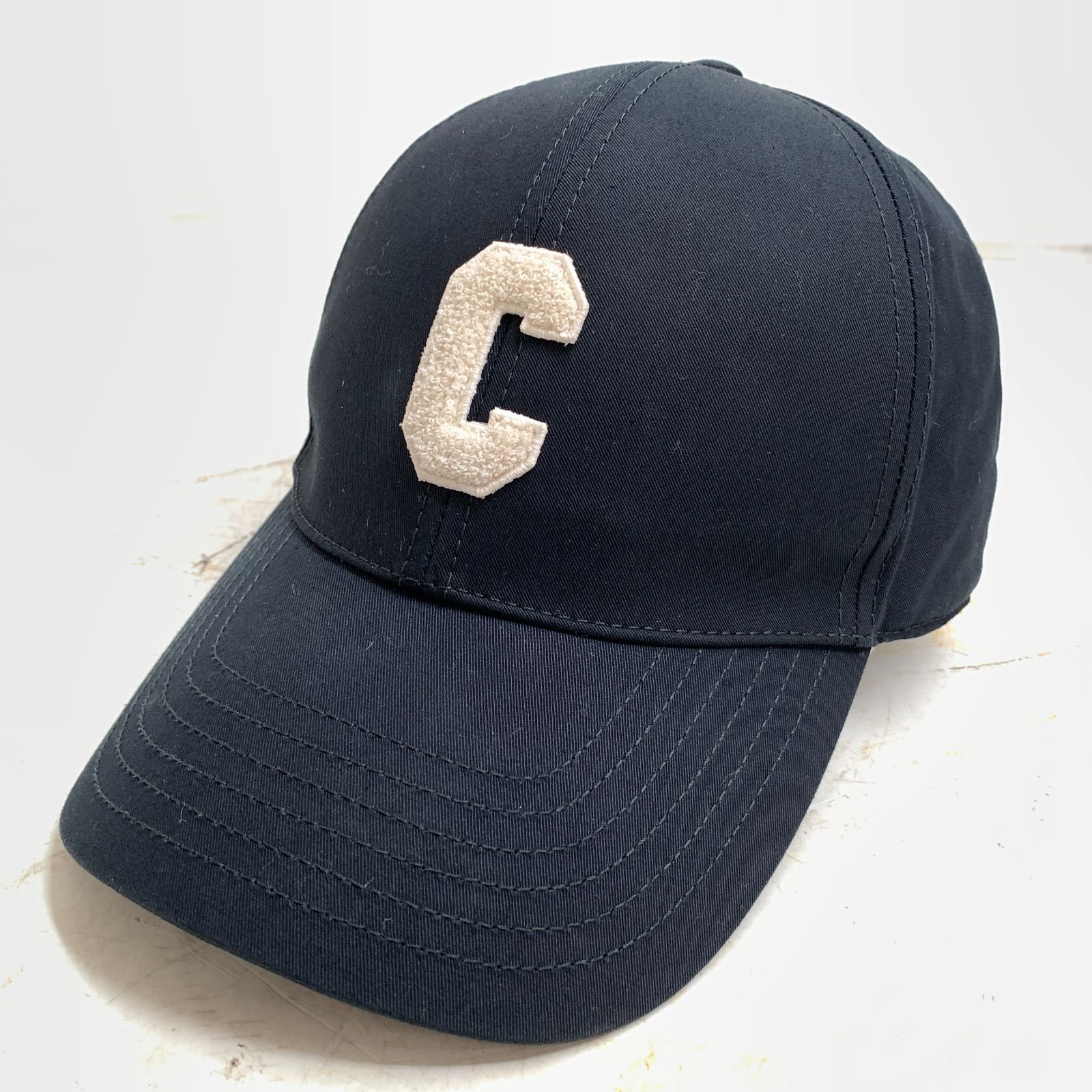 f001 H セリーヌ Cロゴキャップ ブラック Lサイズ