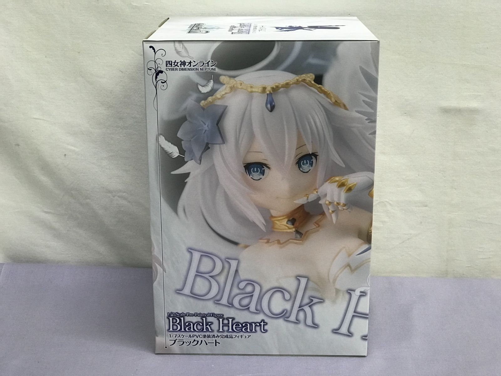 四女神オンライン　ブラックハート　電撃屋限定特典付き 電撃屋限定特典付き！『四女神オンライン CYBER DIMENSION