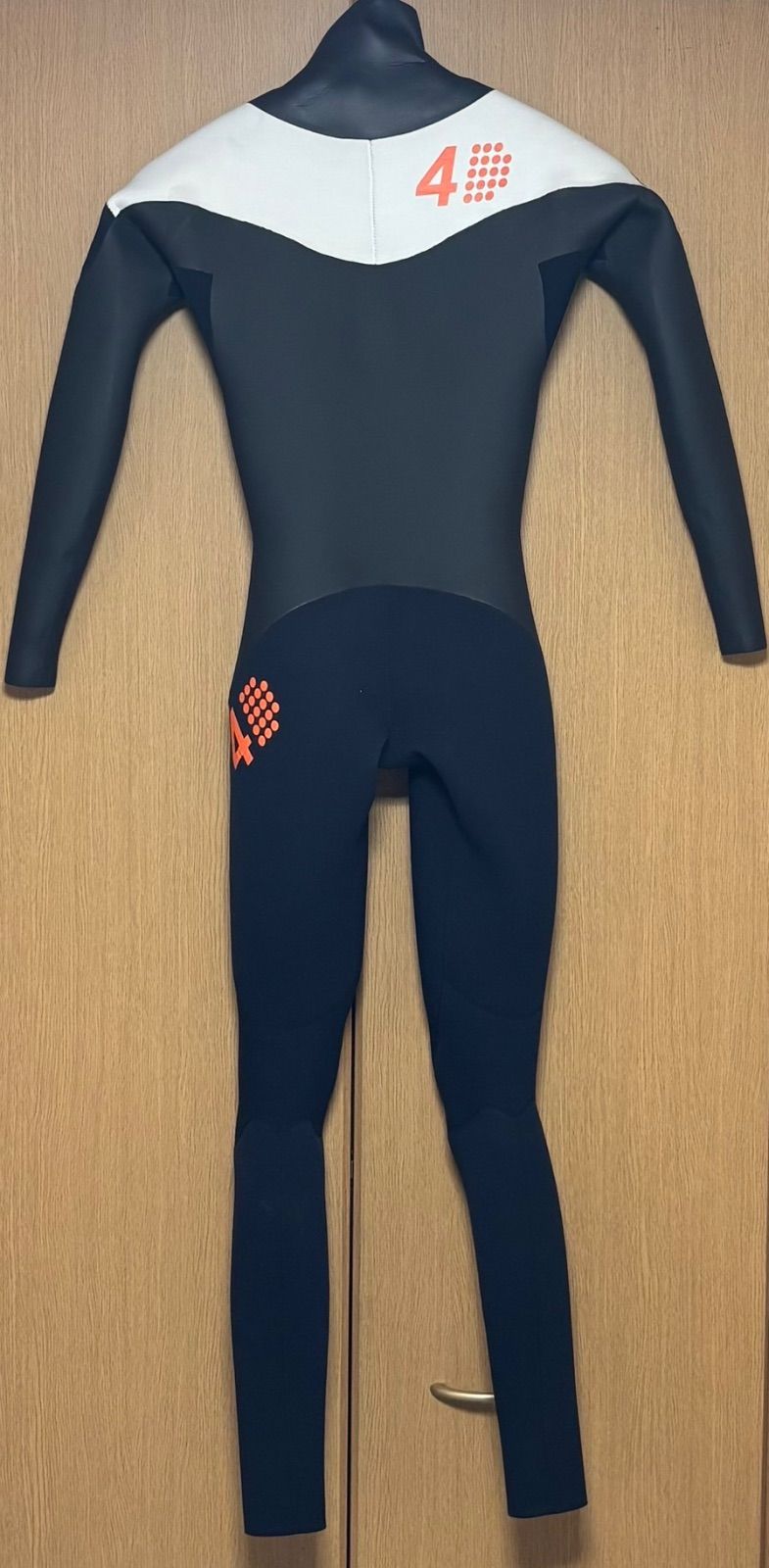 DIMENSIONS ウェットスーツ
