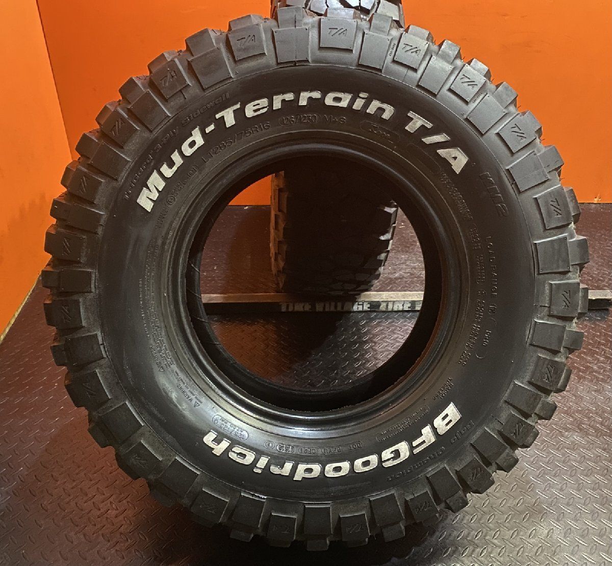 BF Goodrich グッドリッチ Mud-Terrdin T/A LT285/75R16 126/123Q 16 