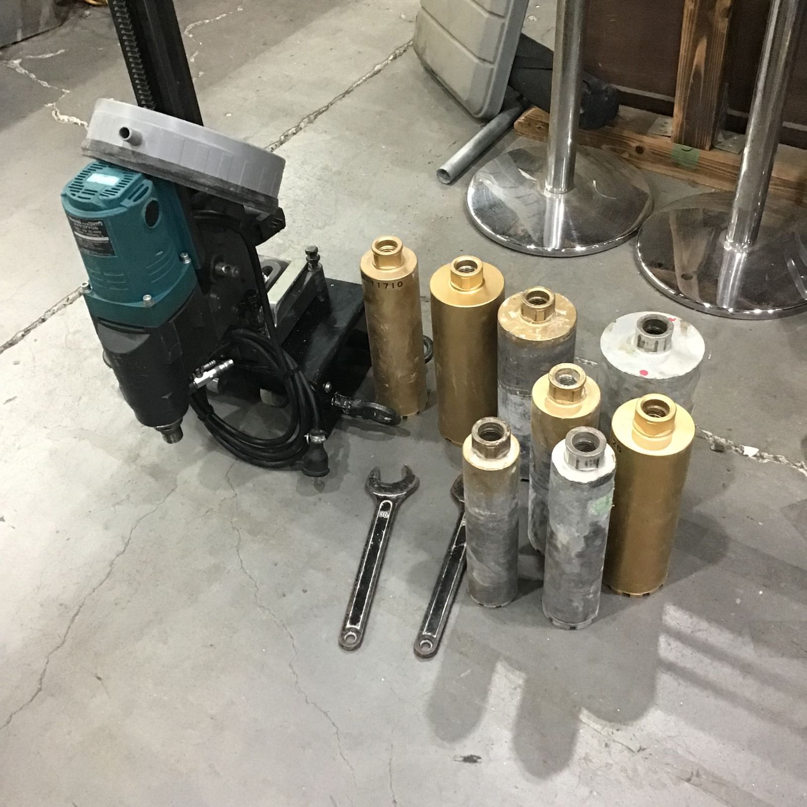 ☆マキタ(makita) コアドリル DM172【川口店】 - メルカリ