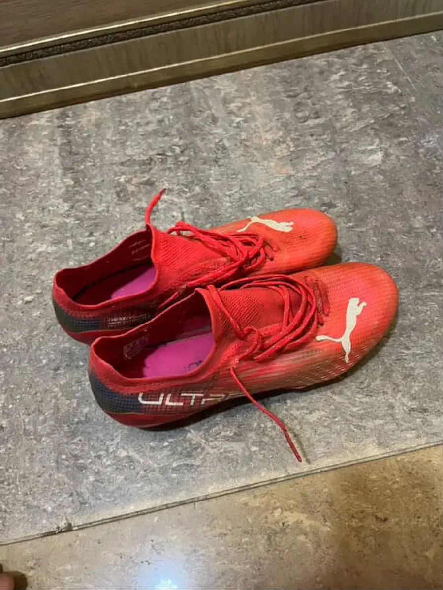 PUMA プーマ ウルトラ sg