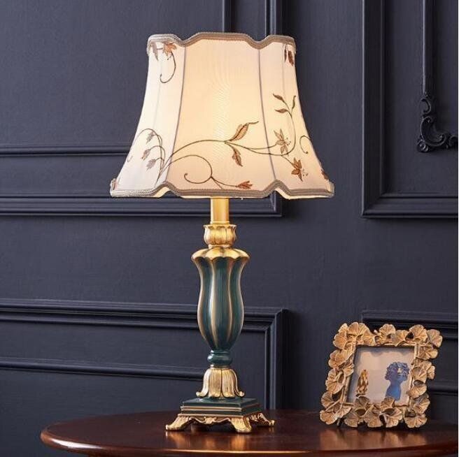 北欧風 デスクライト ベッドサイド 布 電気スタンド レトロランプ 卓上デスクテーブル 照明 寝室 テーブルスタンド