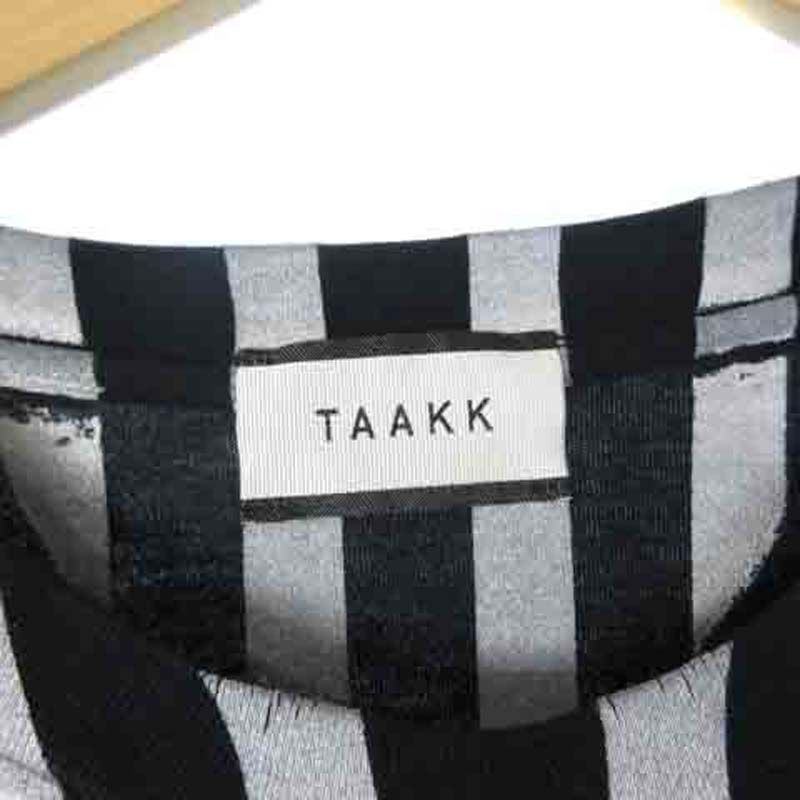 ターク TAAKK Tシャツ カットソー 半袖 スパンコール ラメ ブラック 