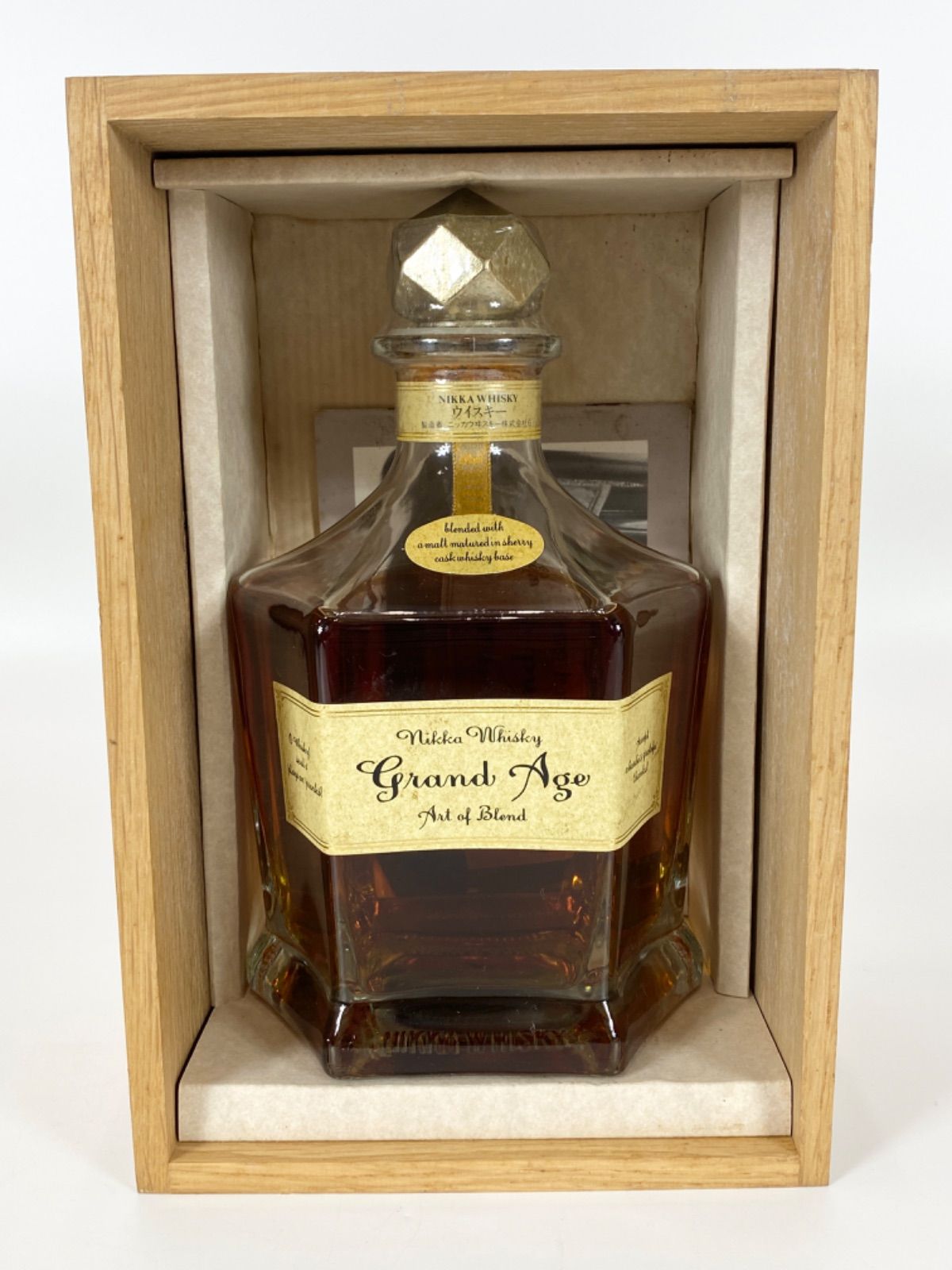 Grand age 古酒 未開栓 ニッカウヰスキー Grand age 古酒 未開栓 ニッカウヰスキー