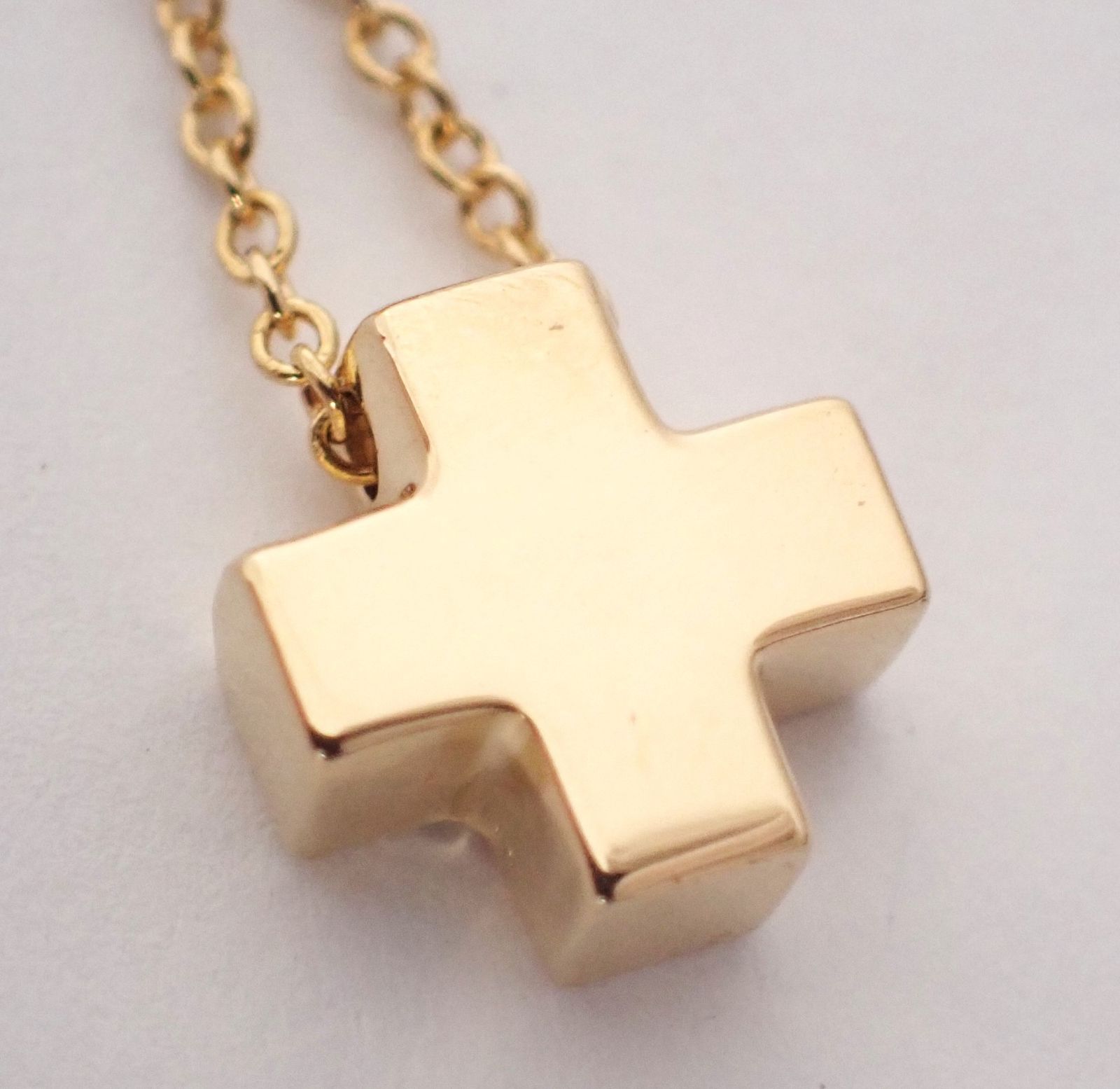 磨き済み TIFFANY&Co.(ティファニー) ローマンクロスネックレス 750