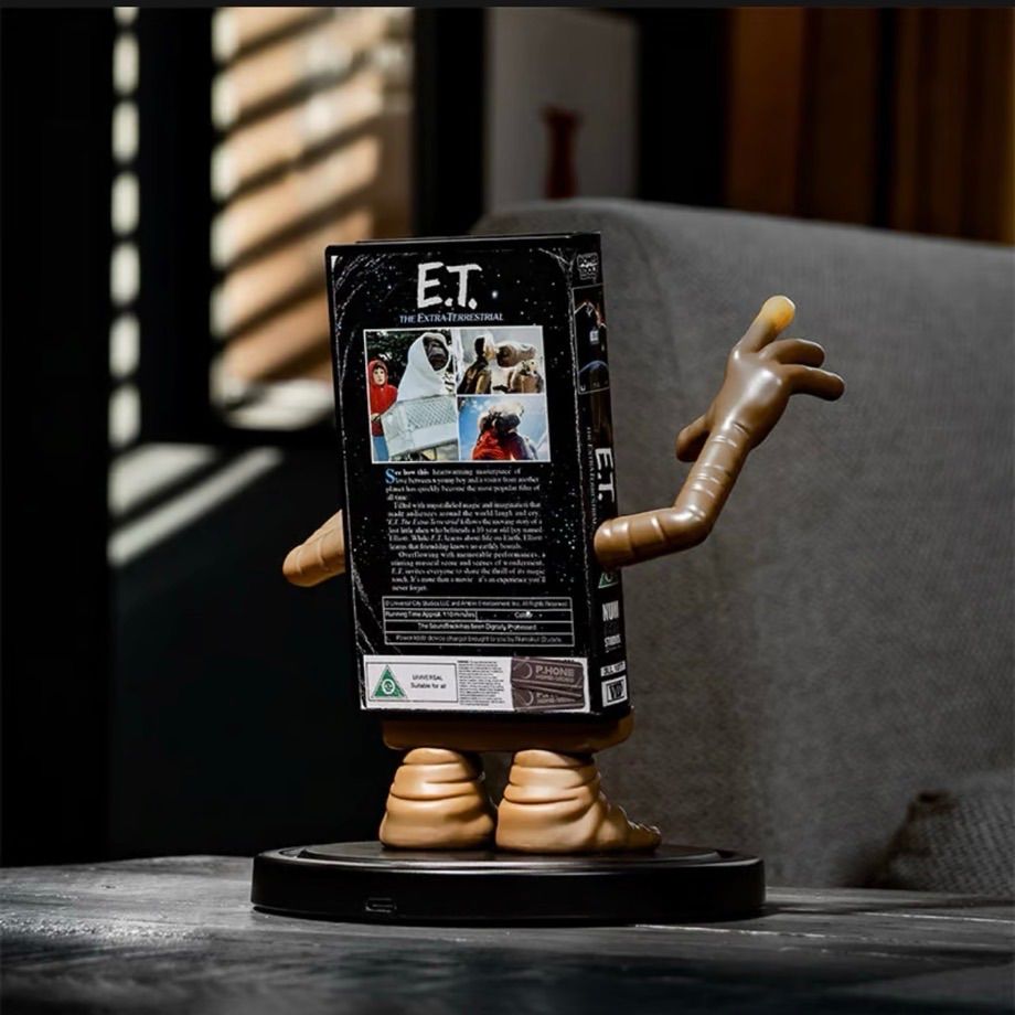 パワーアイドルズ 映画 E.T.〜THE EXTRA-TERRESTRIAL〜 フィギュア型ワイヤレス充電器 アメリカ雑貨 numskull オシャレ