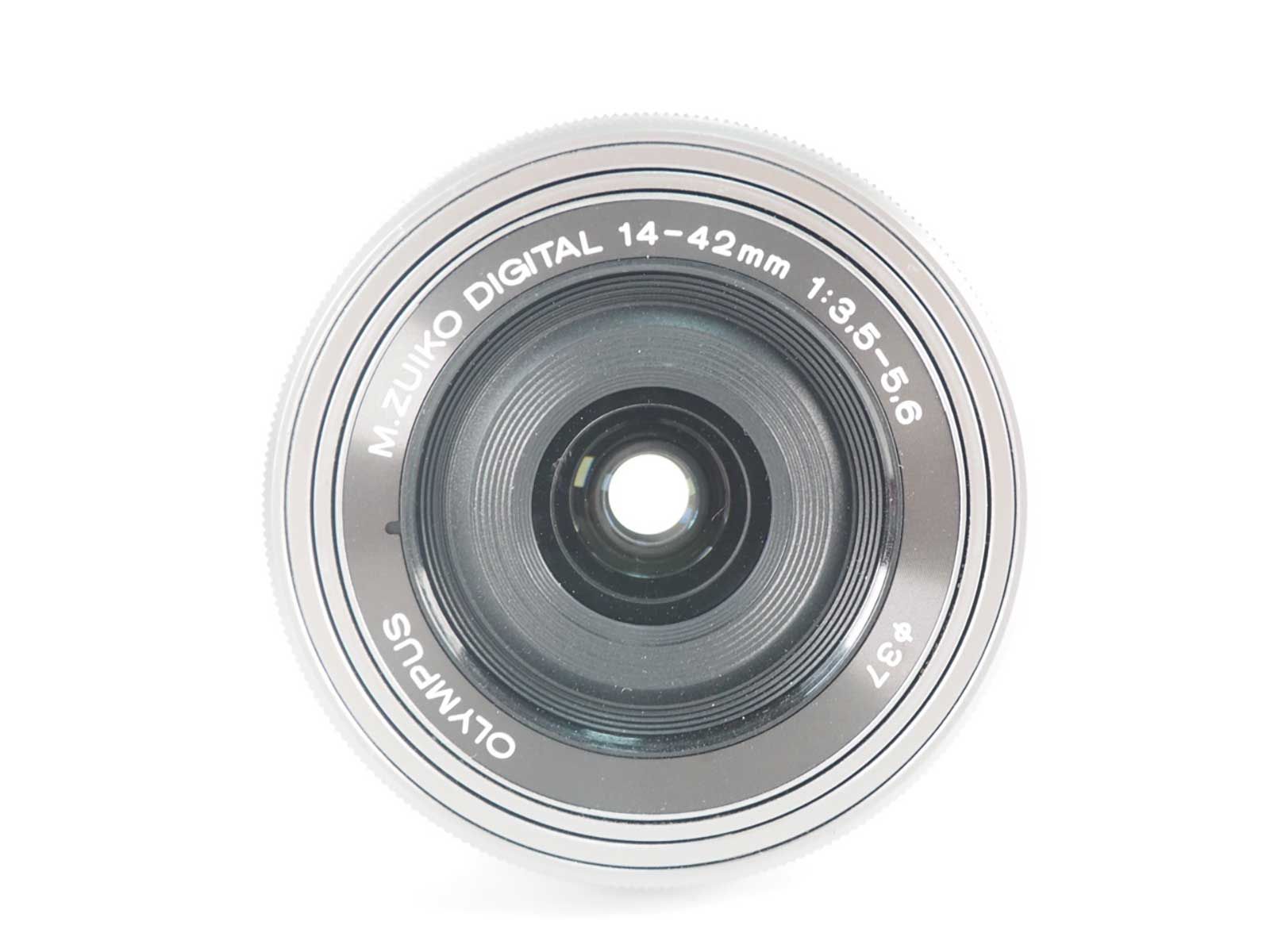 100％品質。 オリンパス Olympus E-M10 Mark II Camera Silver 14-42mm Lens 元箱 Z5499A 自信のある