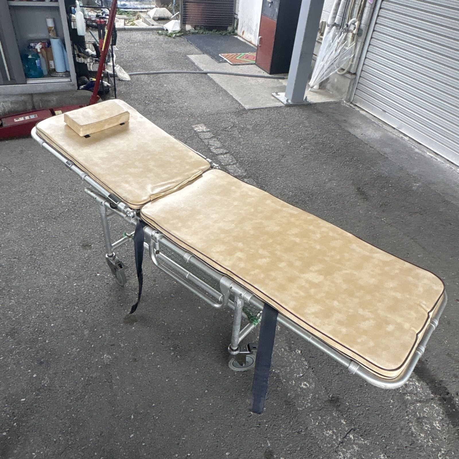 ストレッチャー