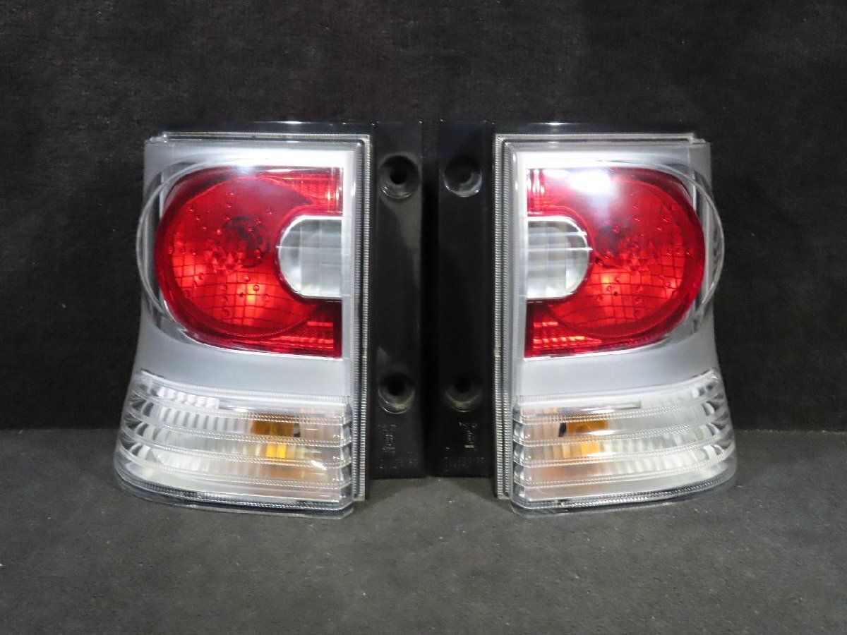 タントカスタムL375/L385S 純正テールランプセット タントカスタム パーツ テールランプ LED L375S L385S LED
