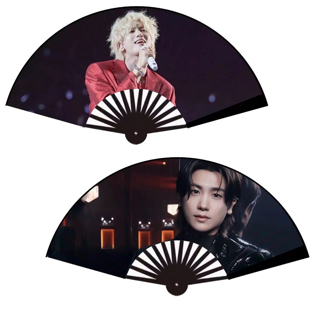 テヒョン グク 団扇 Jin brought himself as a gift 🤣😍💜💫💜💜