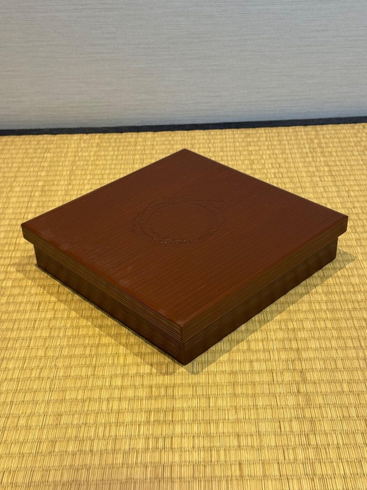 木製漆塗り 初瀬川柳菴 作 柳筥 出世膳 5客 茶懐石道具 弁当箱 共箱 木製漆塗り 初瀬川柳菴 作 柳筥 出世膳 5客 茶懐石道具 弁当箱