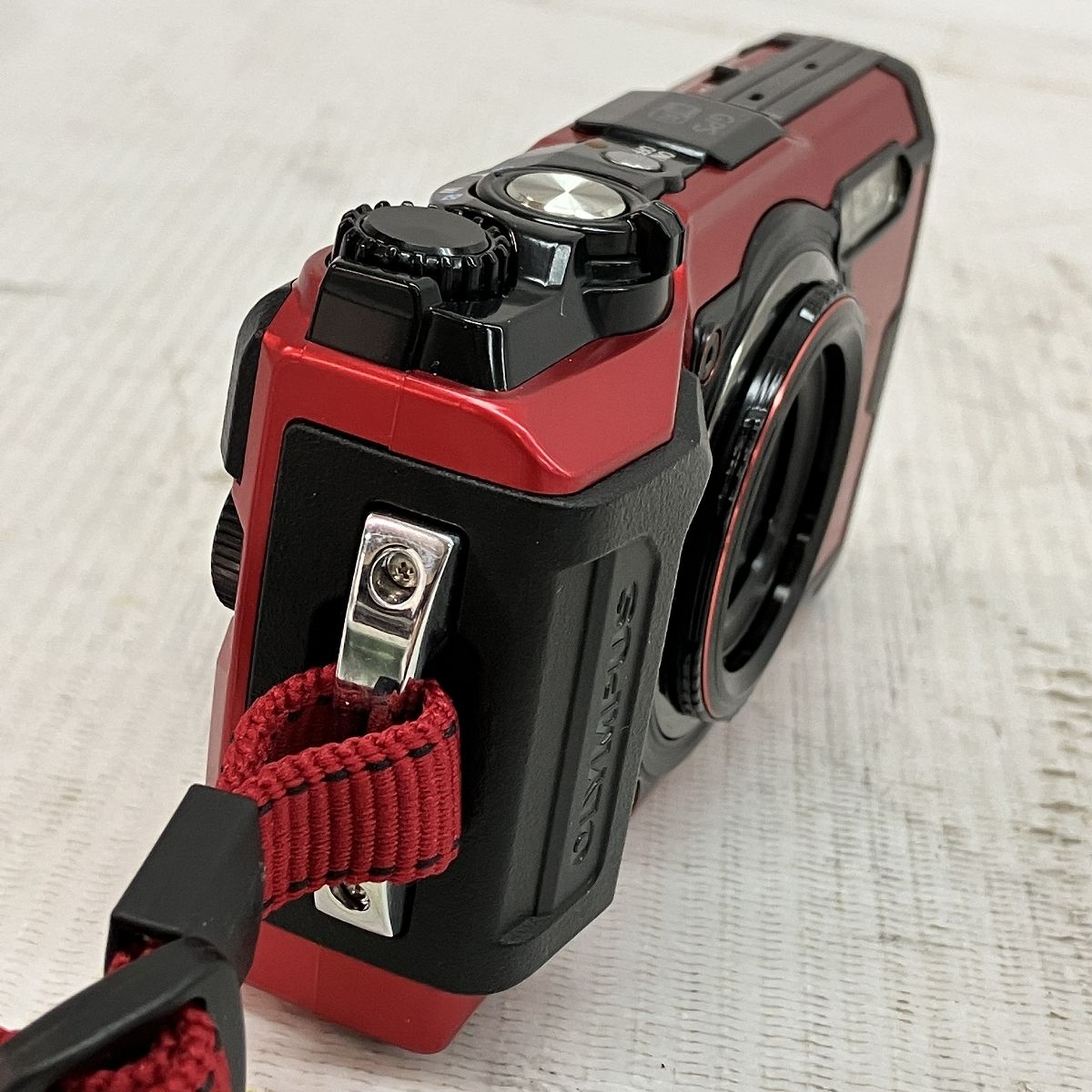 【美品】OLYMPUS Tough TG-6 IM015 デジタルカメラ Olympus Tough TG-6 IM015 12.0MP Waterproof Shockproof