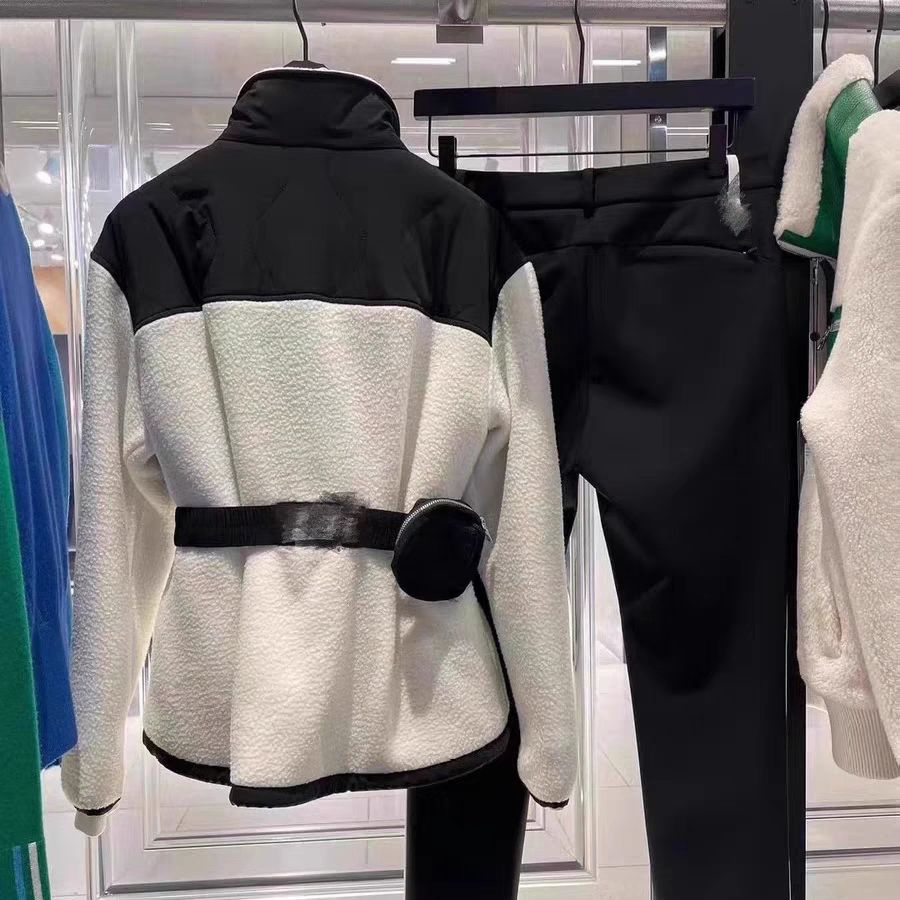 レディースゴルフルック