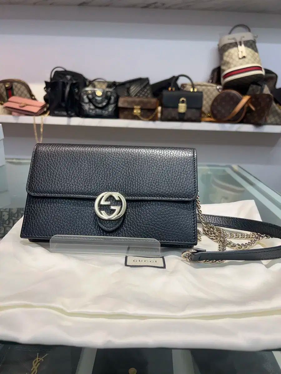 615523 GUCCI グッチ インターロッキング ミニ チェーン クロスバッグ ブラック