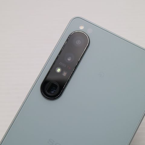 超美品 Xperia 1 IV SO-51C アイスホワイト スマホ 白ロム 土日