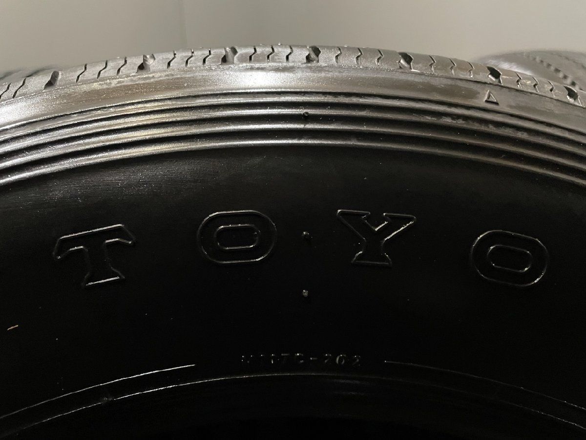 TOYO M117C 215/70R17.5 118/116N 17.5インチ ライトトラック用 夏 