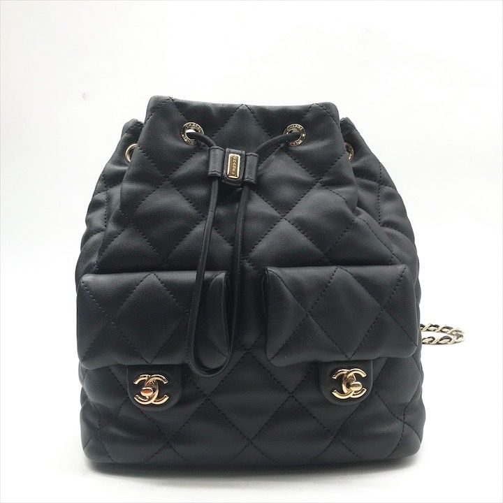 未使用品 CHANEL シャネル マトラッセ ラムスキン ココマーク