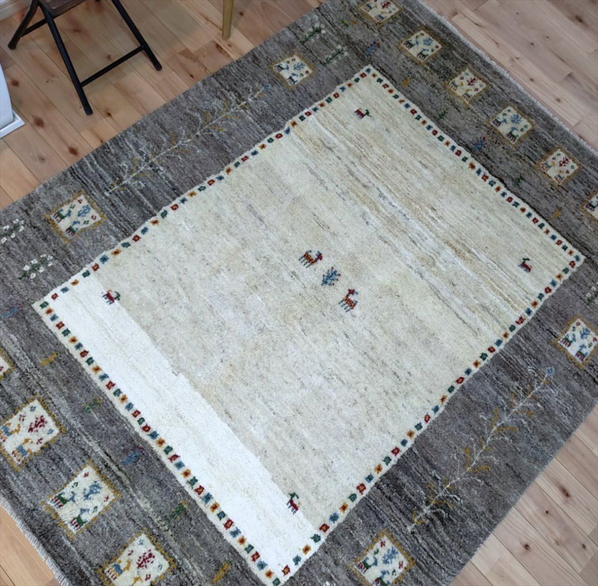 195x153cm ベージュ