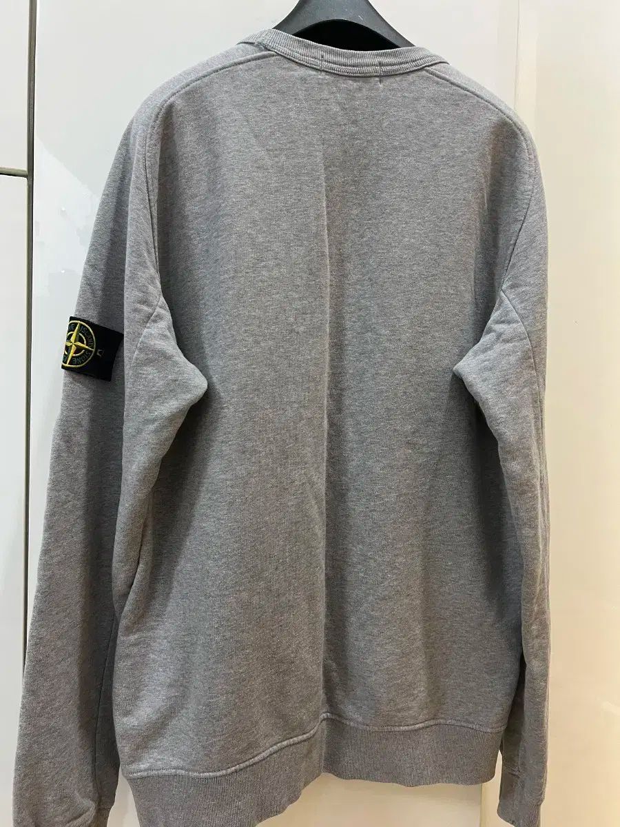 ストーンアイランド グレーポケット L