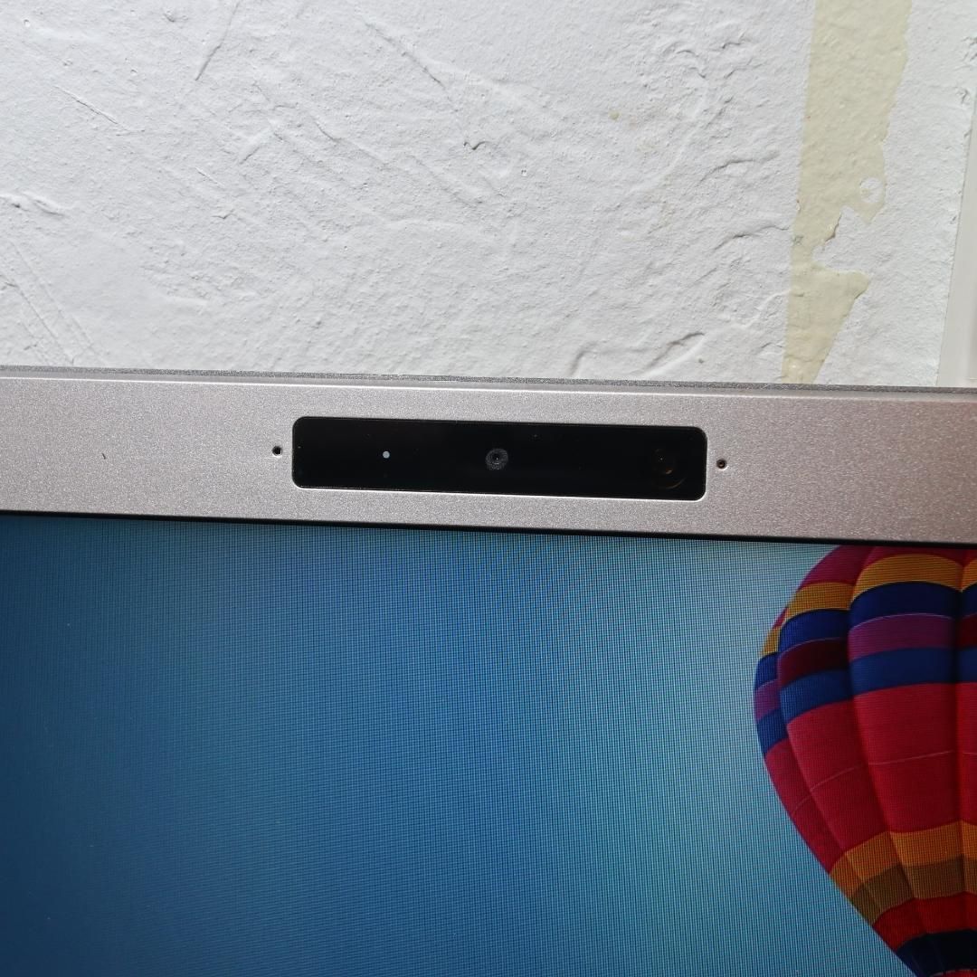 Win11超高性能8世代Corei7|メモリ16G|SSD|無線|カメラ