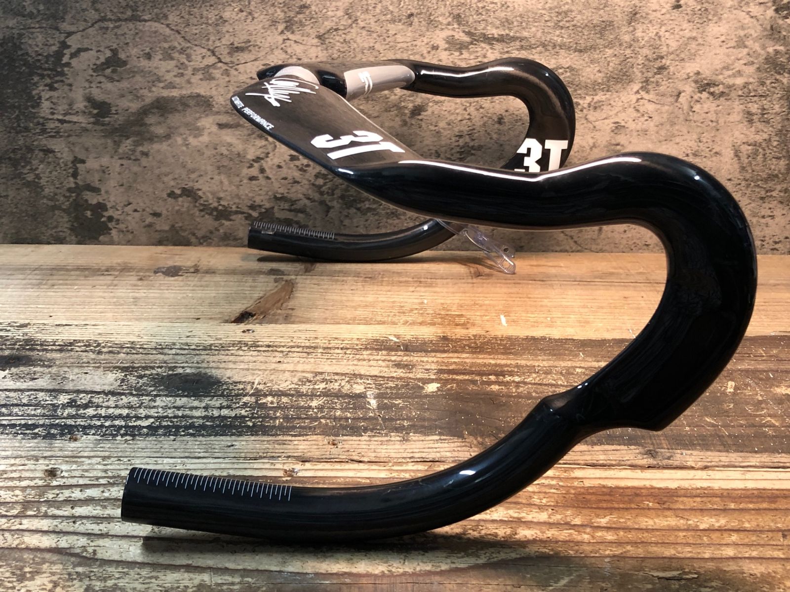 IP056 3T スフィンクス SPHINX LTD カーボン トラックハンドル エンド部C-C 420mm クランプ痕陥没のためジャンク