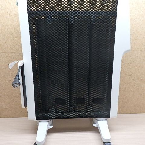 siroca シロカ かるポカ SN-M351 W ホワイト 遠赤軽量ヒーター 2025年製 WWW_KANDAIZUMI_COM