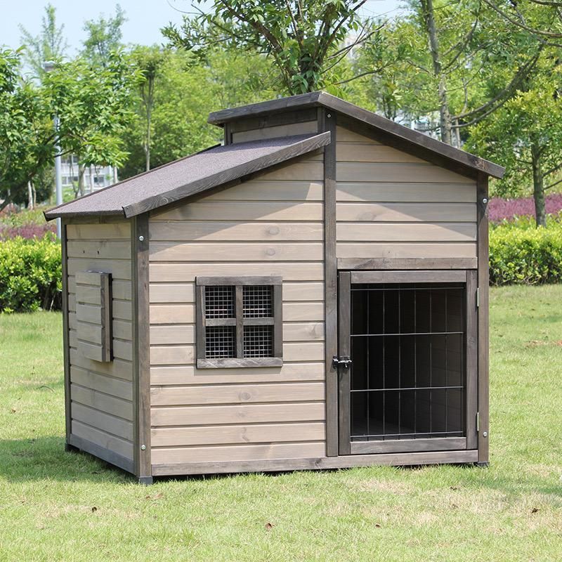無垢材の犬小屋 屋外の木造犬小屋