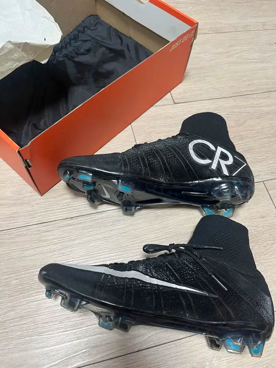 25.5㎝】 ⭐️NEWカラー⭐️日本未発売⭐️ナイキ ルナガト2 （新品未