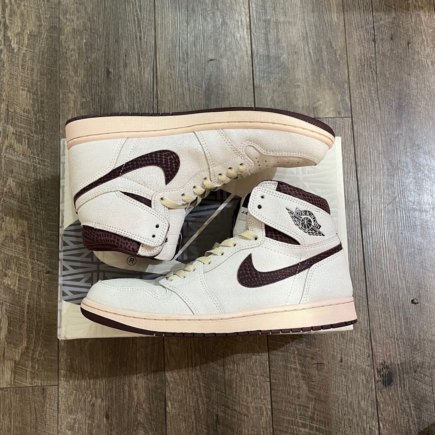 NIKE A Ma Maniere AIR JORDAN 1 RETRO HIGH OG DO7097-100 コラボ 