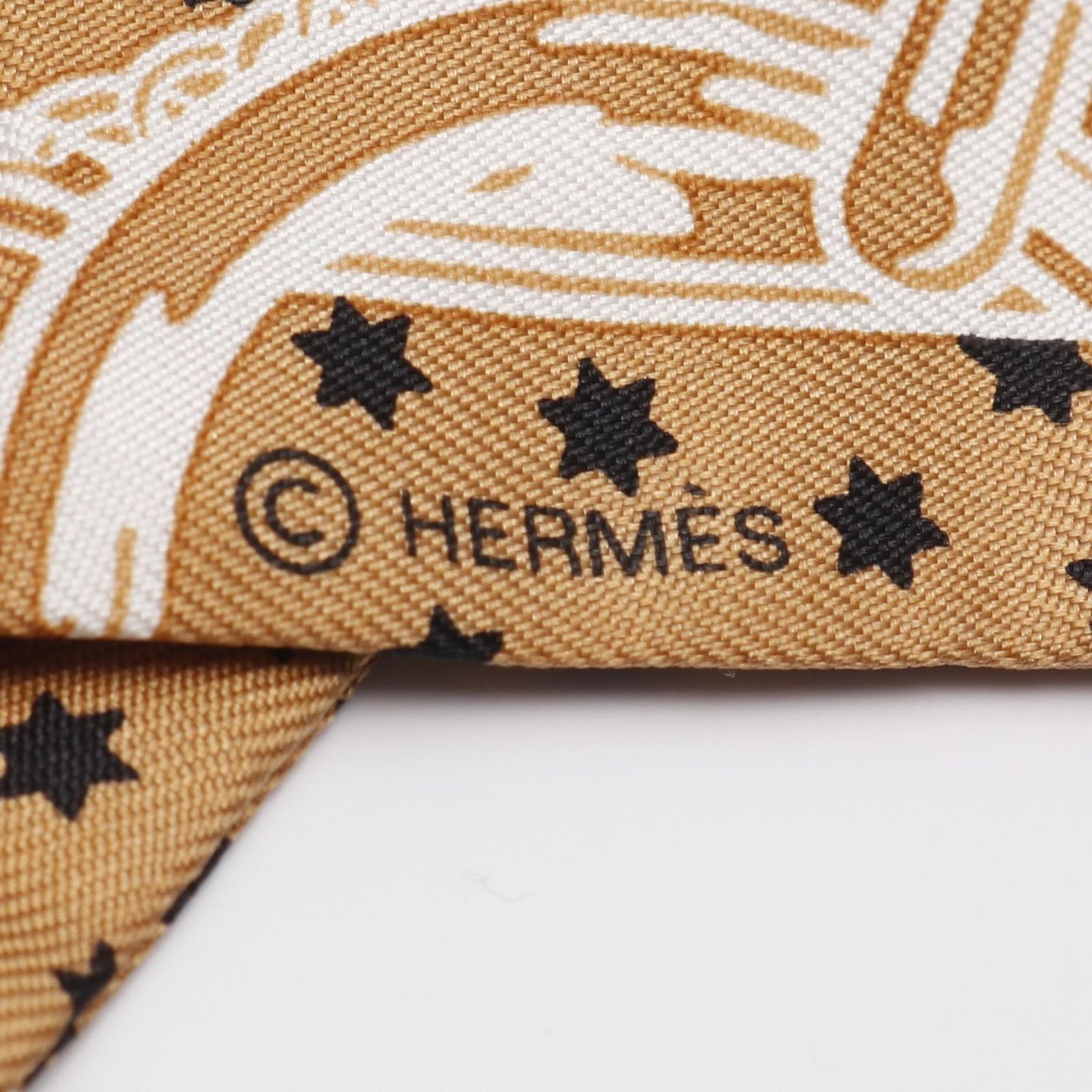HERMES シルク スカーフ ツイリー Eperon d'Or Cutバンダナ HERMES】 バンダナ柄☆ ツイリー Eperon d'Or Bandana (HERMES