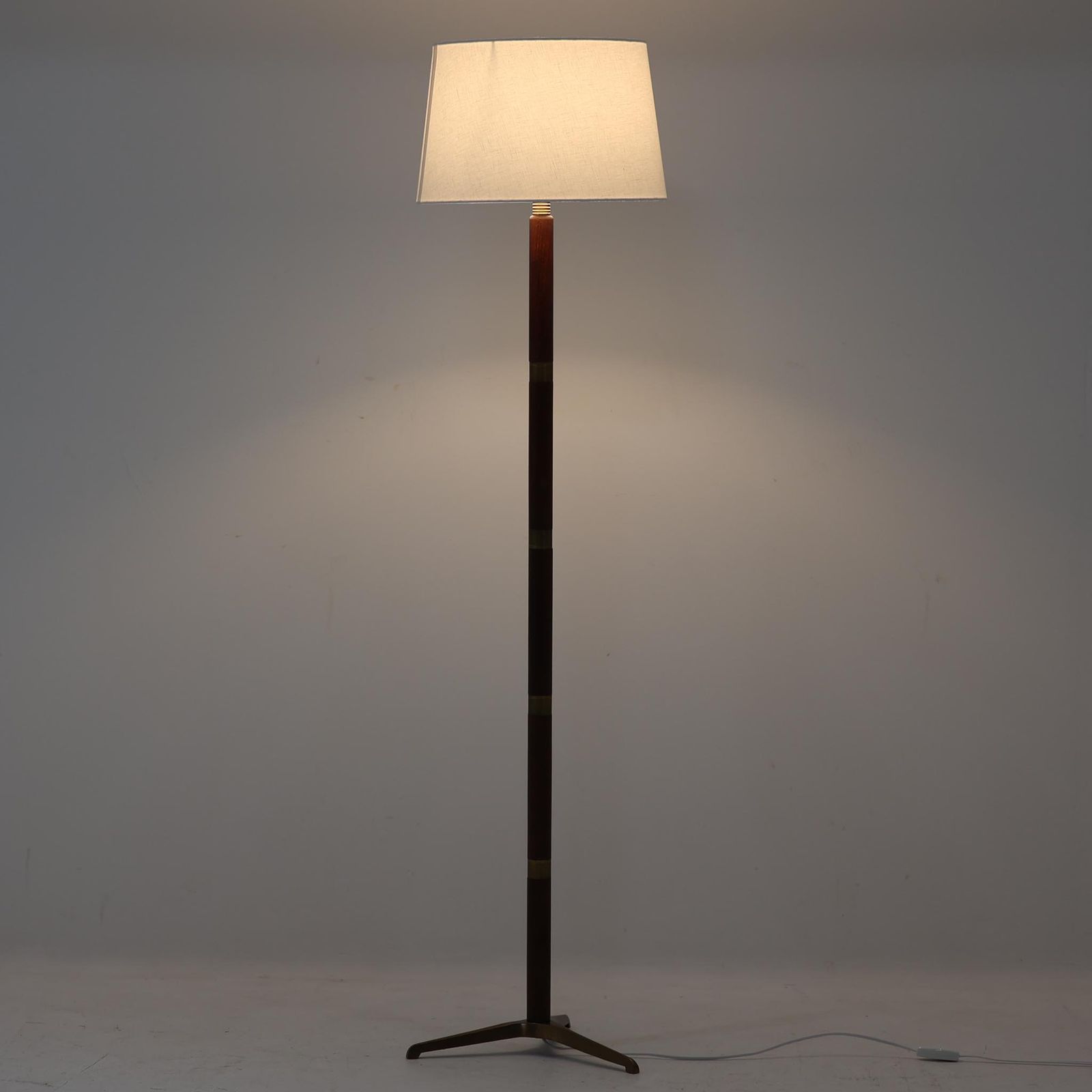 な3本脚 チーク×真鍮