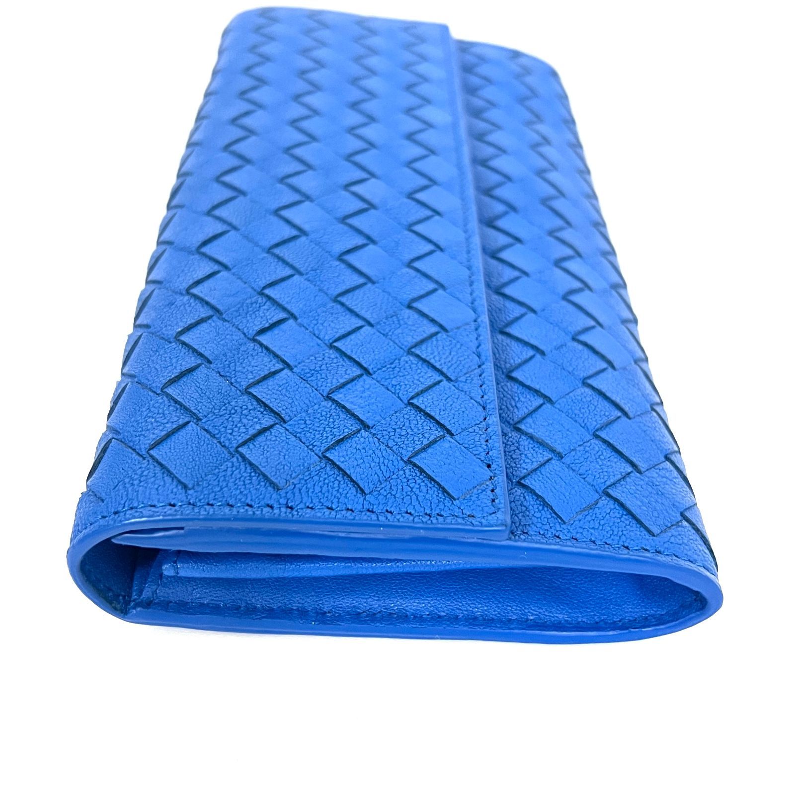 ボッテガヴェネタ イントレチャート ラウンドファスナー長財布 ライト