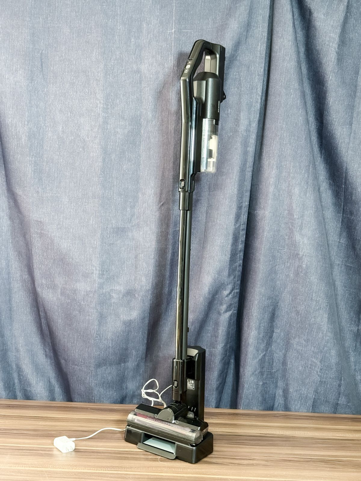 通電OK 2023年製 アイリスオーヤマ スティッククリーナー 充電式